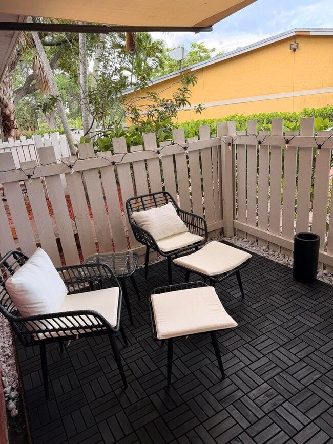 Photo - 7164 Southgate Blvd Unidad #7164