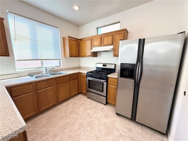 Building Photo - 4834 Villa Pescara St