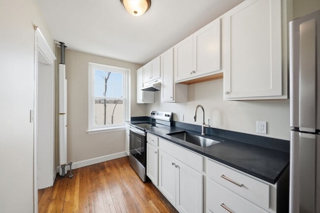 Photo - 41 Richardson Ave Unit 16