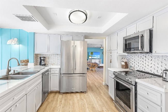 Photo - 5047 Northampton Dr