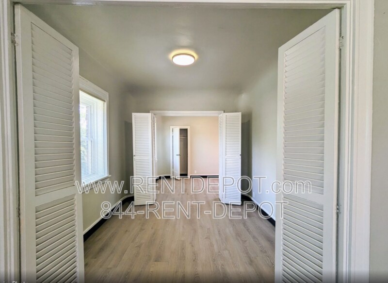 Photo - 1407 Howard St Casa