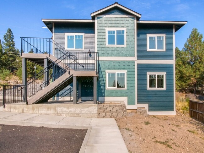 Building Photo - b2082 Unit 1