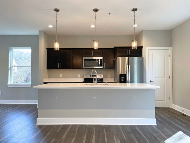 Photo - New Construction - 3 Bedroom Townhomes - F...