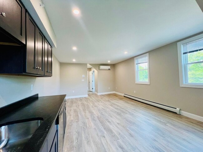 58-60 Mineral St Unit 58 C