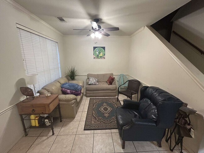 Photo - 223 Forest Dr Loop