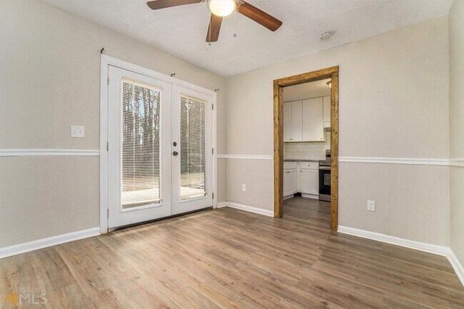 Photo - 1134 Balboa Ct