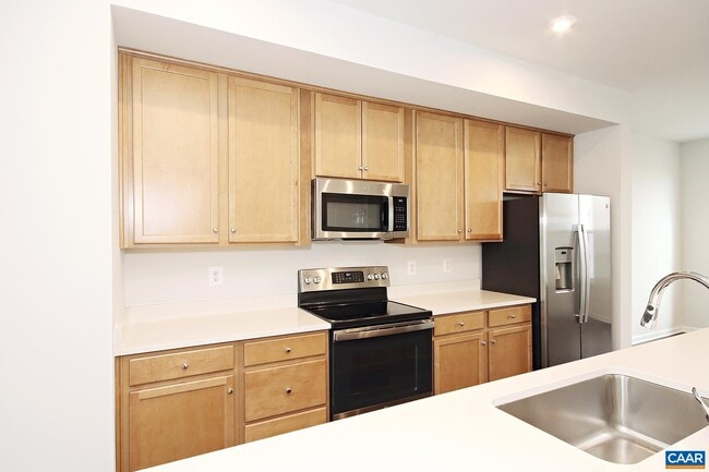 Photo - 5997 McComb St