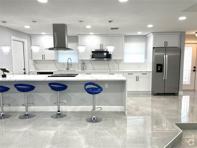 Building Photo - 1280 W Camino Real Rental