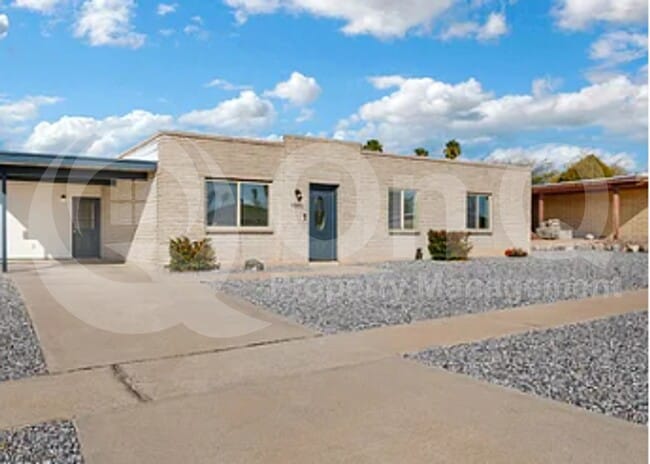 Building Photo - 9301 E 29th St Rental