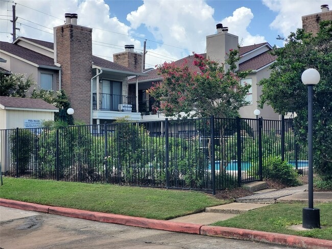 1818 Augusta Dr Unidad 29