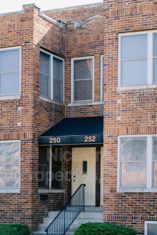 Building Photo - 252 S Washington Ave Rental