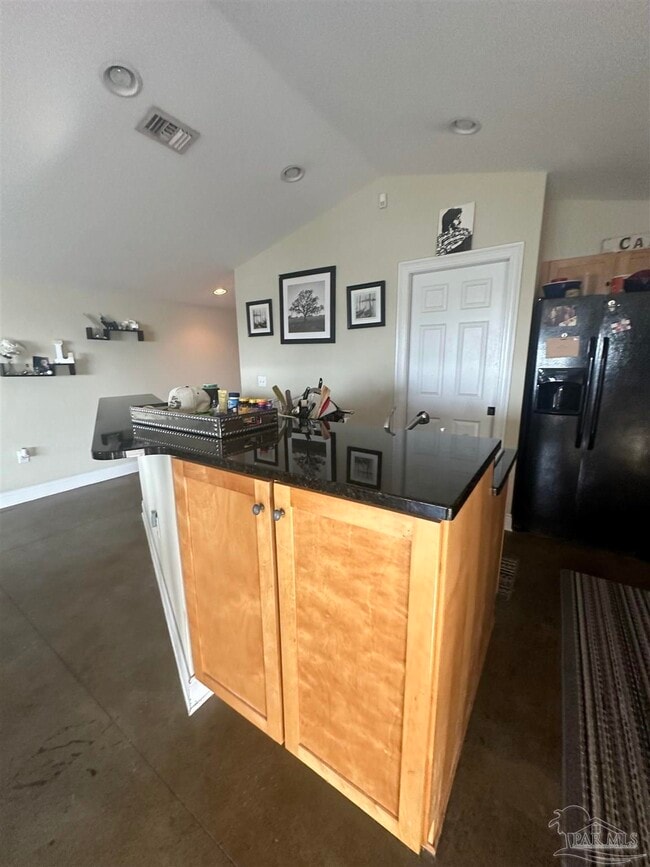 Photo - 432 Bayfront Pkwy