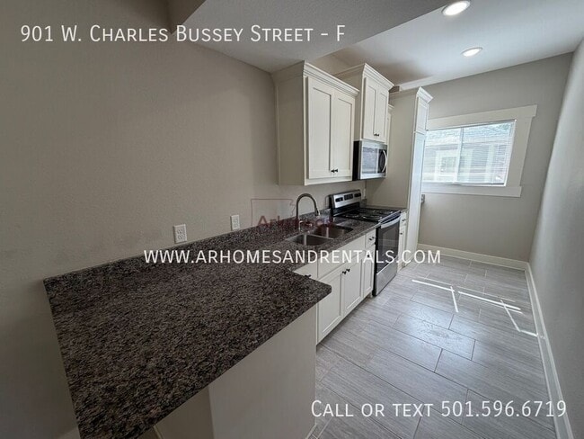 Photo - 901 W Charles Bussey Ave Unit F