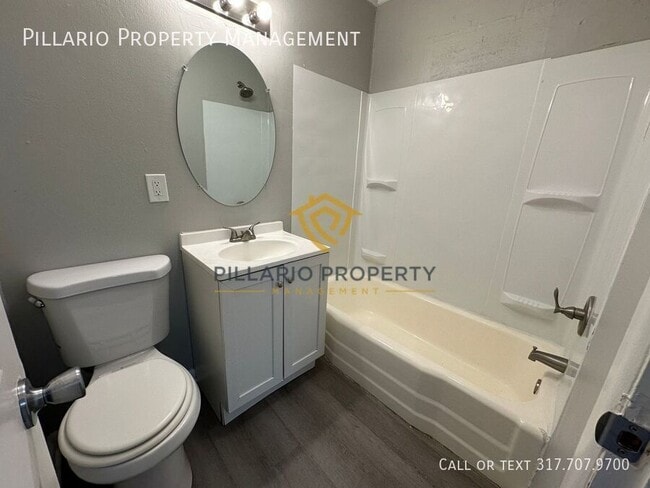 Photo - 301 Green St Unidad 301 Green St.