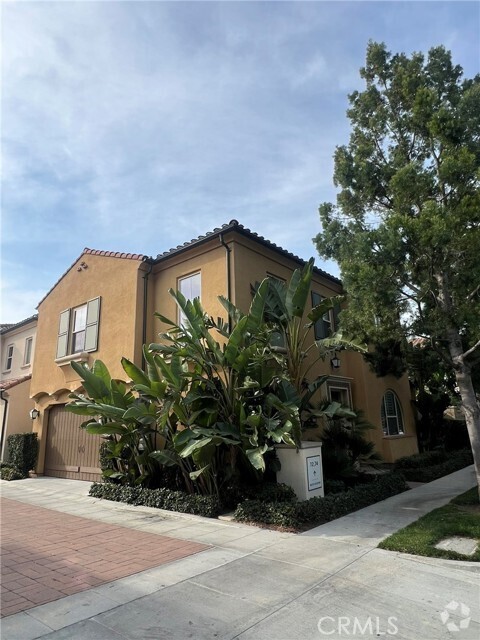 Building Photo - 76 White Blossom Rental