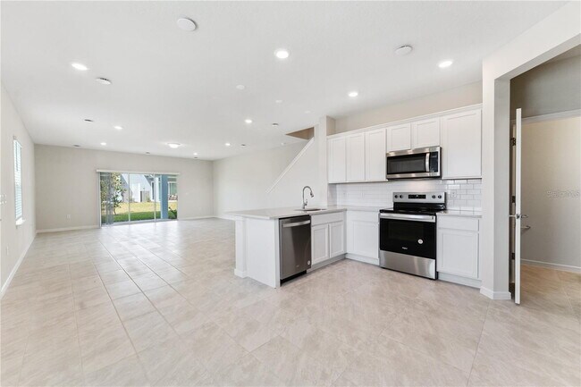 Photo - 2326 Vision St