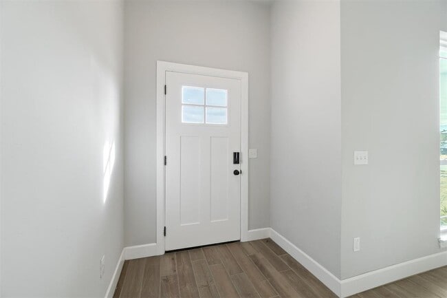 Photo - 19701 Brookville Dr