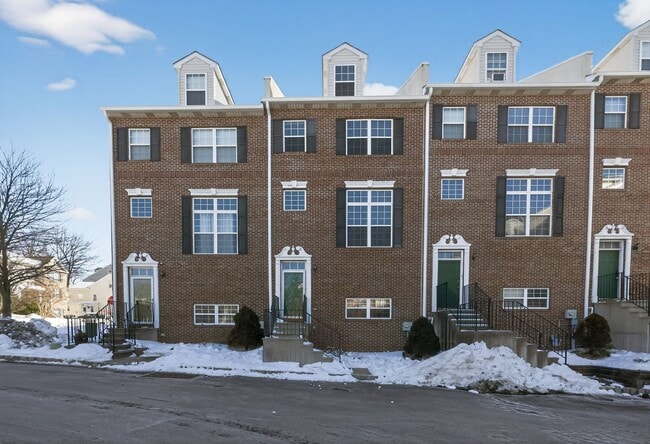 Photo - Gorgeous Recently Renovated 3 BR, 2.5 Bath Conshohocken Townhome!