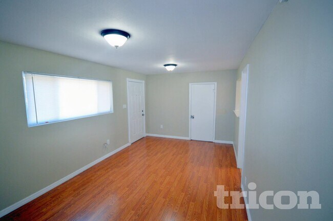 Photo - 7707 Silver Oak Ln