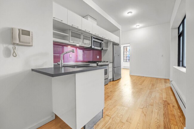 Photo - Welcoming 1-Bedroom with Home Office and Private Terrace.