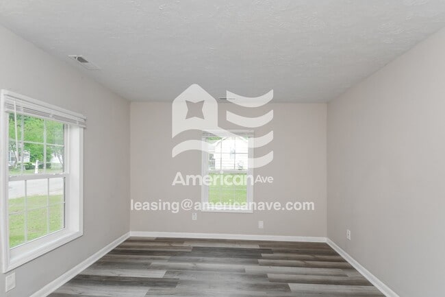 Photo - 1608 North St