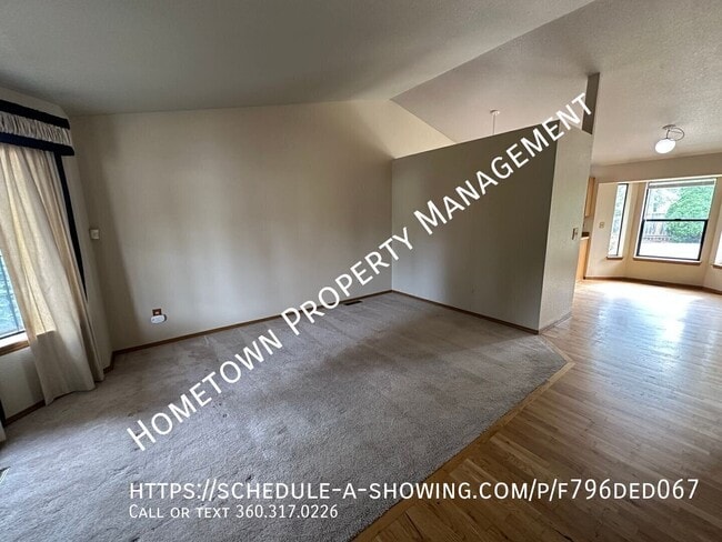 5943 55th Way SE