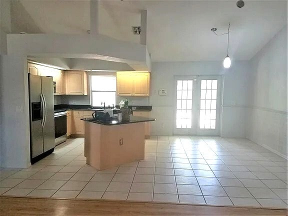 Photo - 9260 Sedgefield Rd