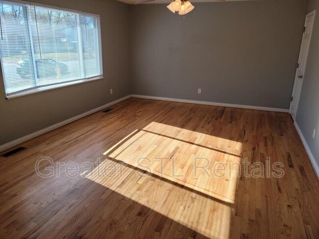 Photo - 13 Griffin Dr