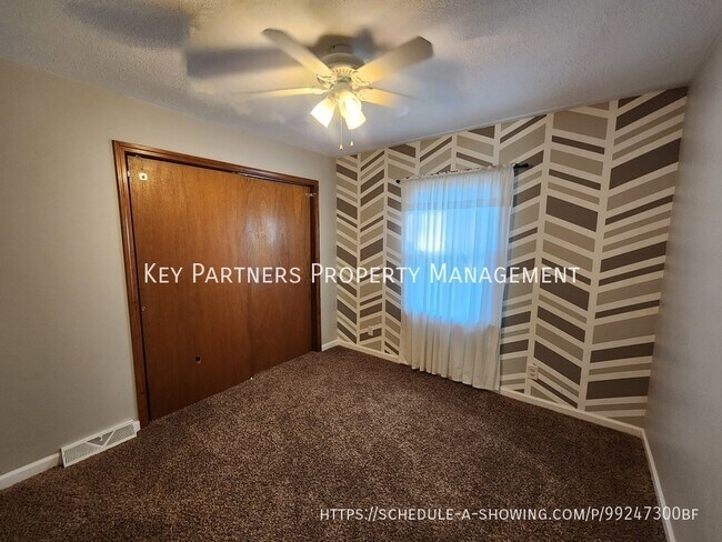 Photo - 12906 W 92nd St