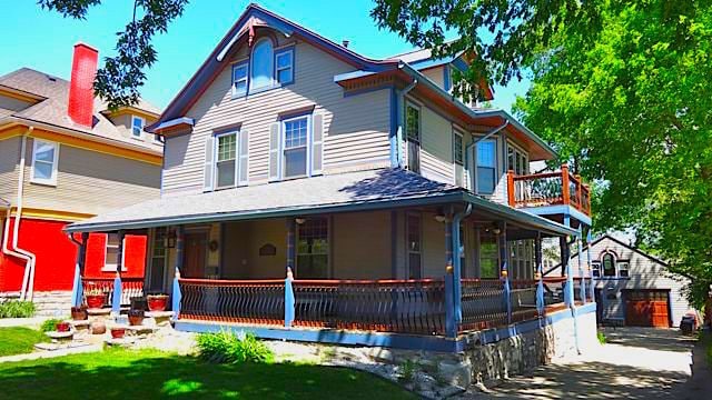 Building Photo - 3027 McGee St Rental