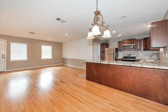 Photo - 5321 Pagewood Ln