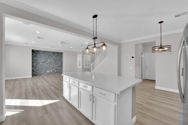 Photo - Upgraded 3 Bedrooms, 2.5 Bathrooms home in...