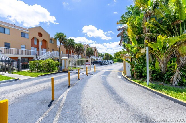 5200 NW 31st Ave Unit 143