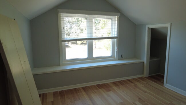 Photo - 604 N Duncan Ave