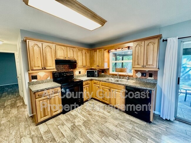 Photo - 187 Clemson Rd