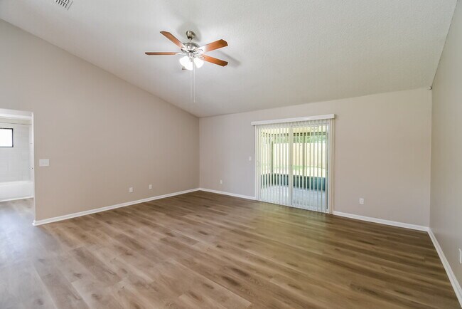 Photo - 1338 Pawnee St