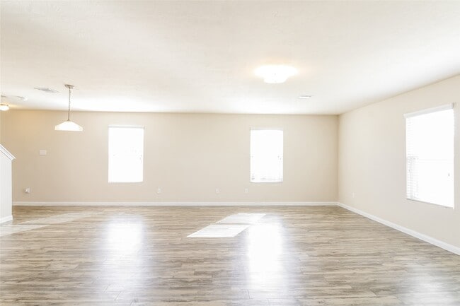 6003 Sunrise Light Ln
