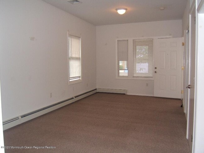 Photo - 59 Waterwitch Ave