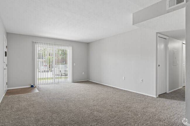 2BR, 2BA - 1,242SF - Living Room