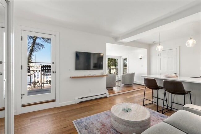 Photo - 58 Washington St