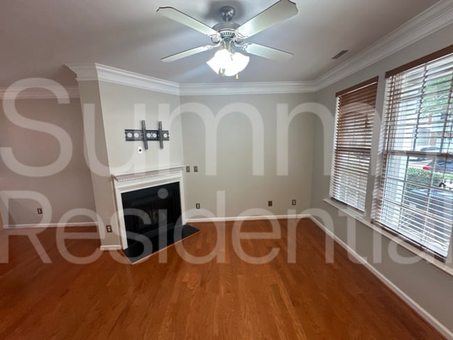 8229 Belneath Ct