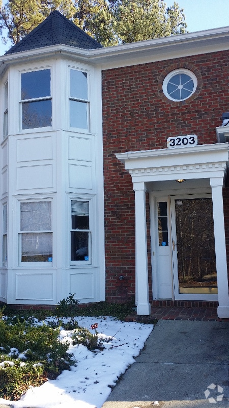 Building Photo - 3203 Cypress Park Rd Rental