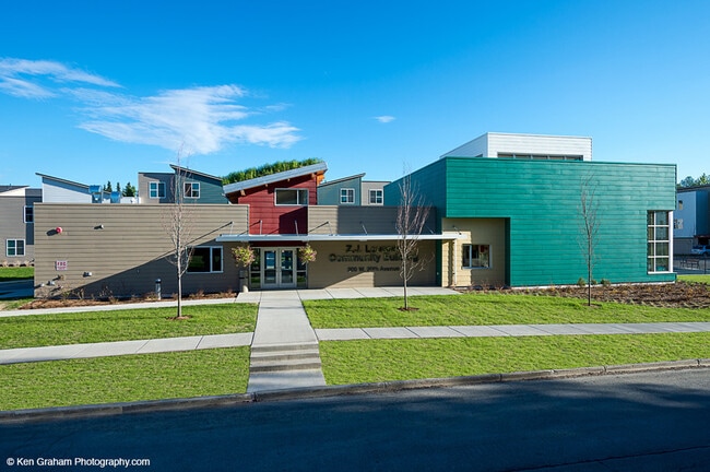 Photo - 2013 Salmonberry Pl