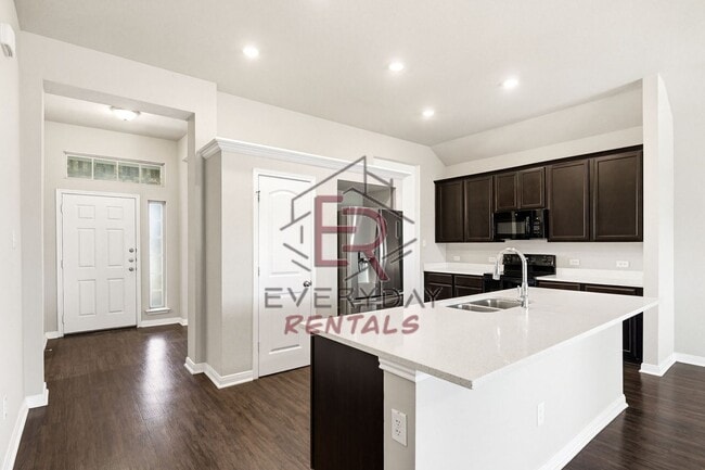 Photo - 3 bedroom 2 Bath home in Yowell Ranch