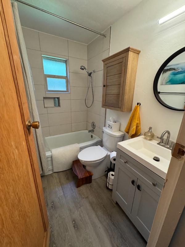 Photo - 1047 Columbia Ave