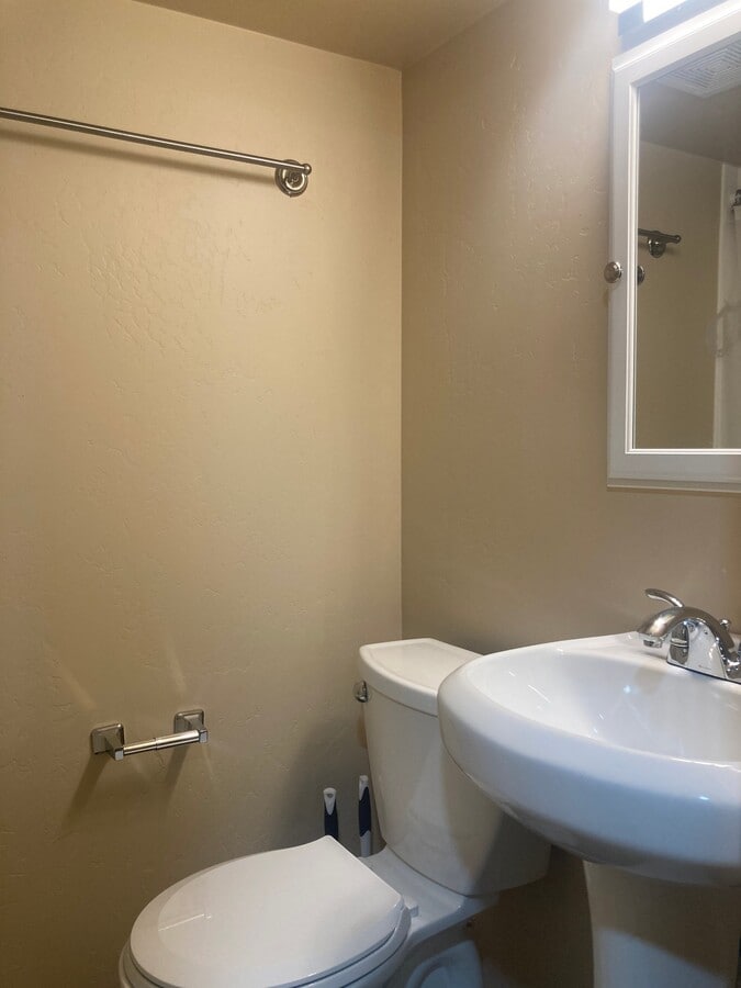 Photo - 902 Ouray Ave Unidad 4