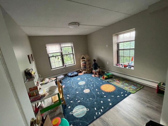 Photo - 747 Highland Ave