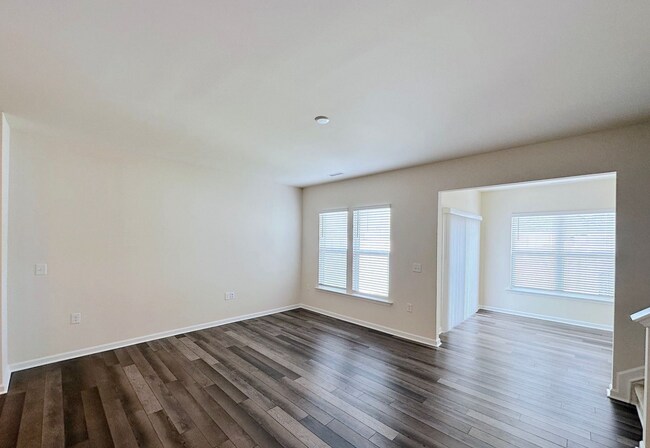 Photo - 17 Whitesell Way