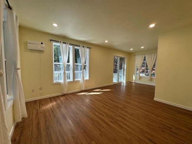 Photo - Sudden Valley - 4 Bed 3 Bath home