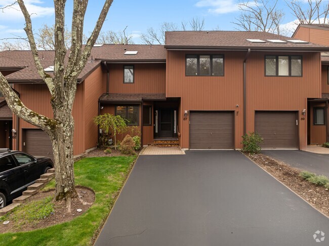 Building Photo - 87 Sullivan Dr Rental